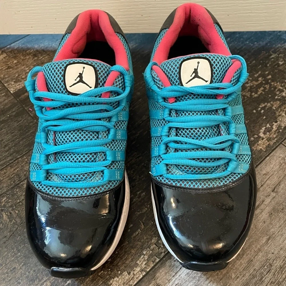 Jordan’s Miami Vice EUC Men’s sz 9.5